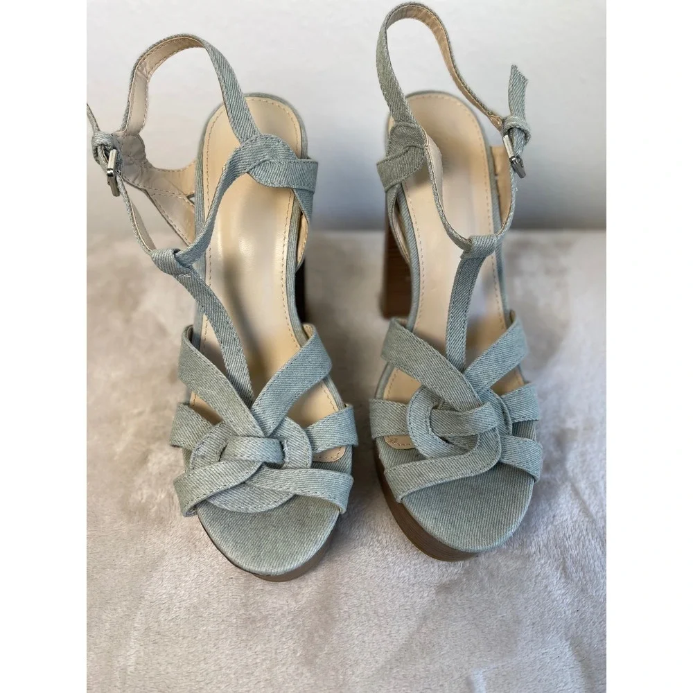 Charlotte Russe Denim Platform Sandals Light Wash Blue Strappy Block Heel Size 9